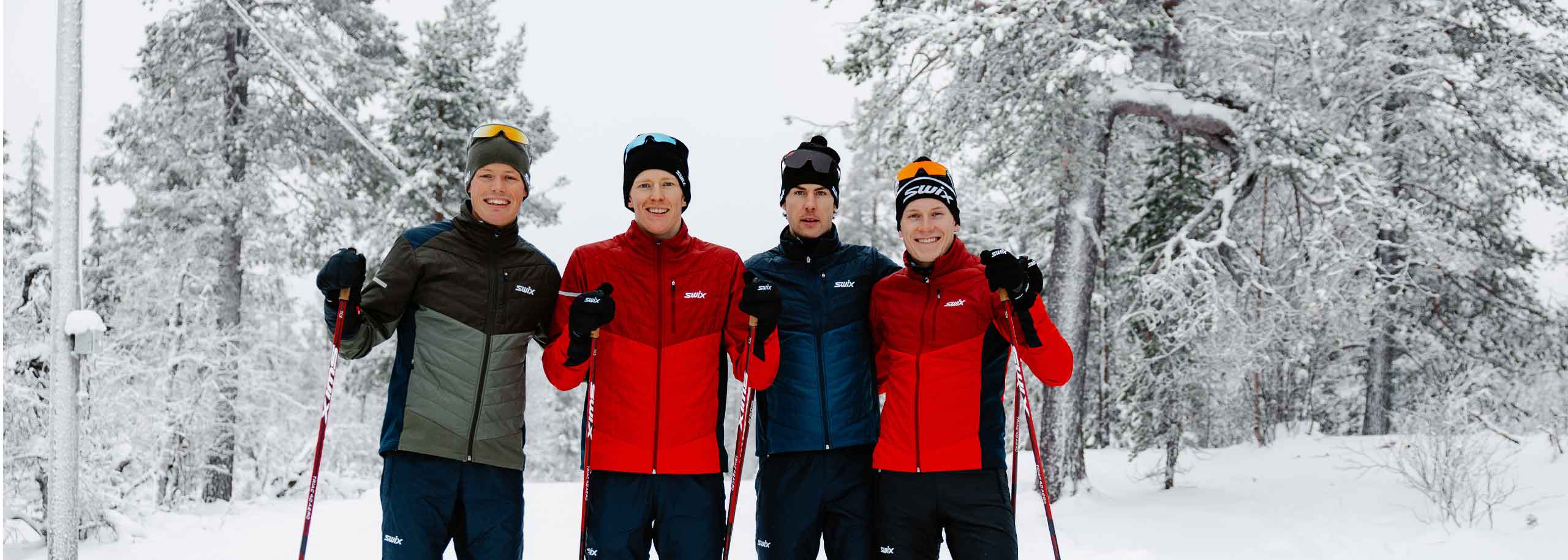 Team Swix har fått en pangstart på årets sesong og gleder seg til fortsettelsen. F.v.: Mikael Gunnulfsen, Eirik Mysen, Mattis Stenshagen og Jonas Vika. Foto: Brav